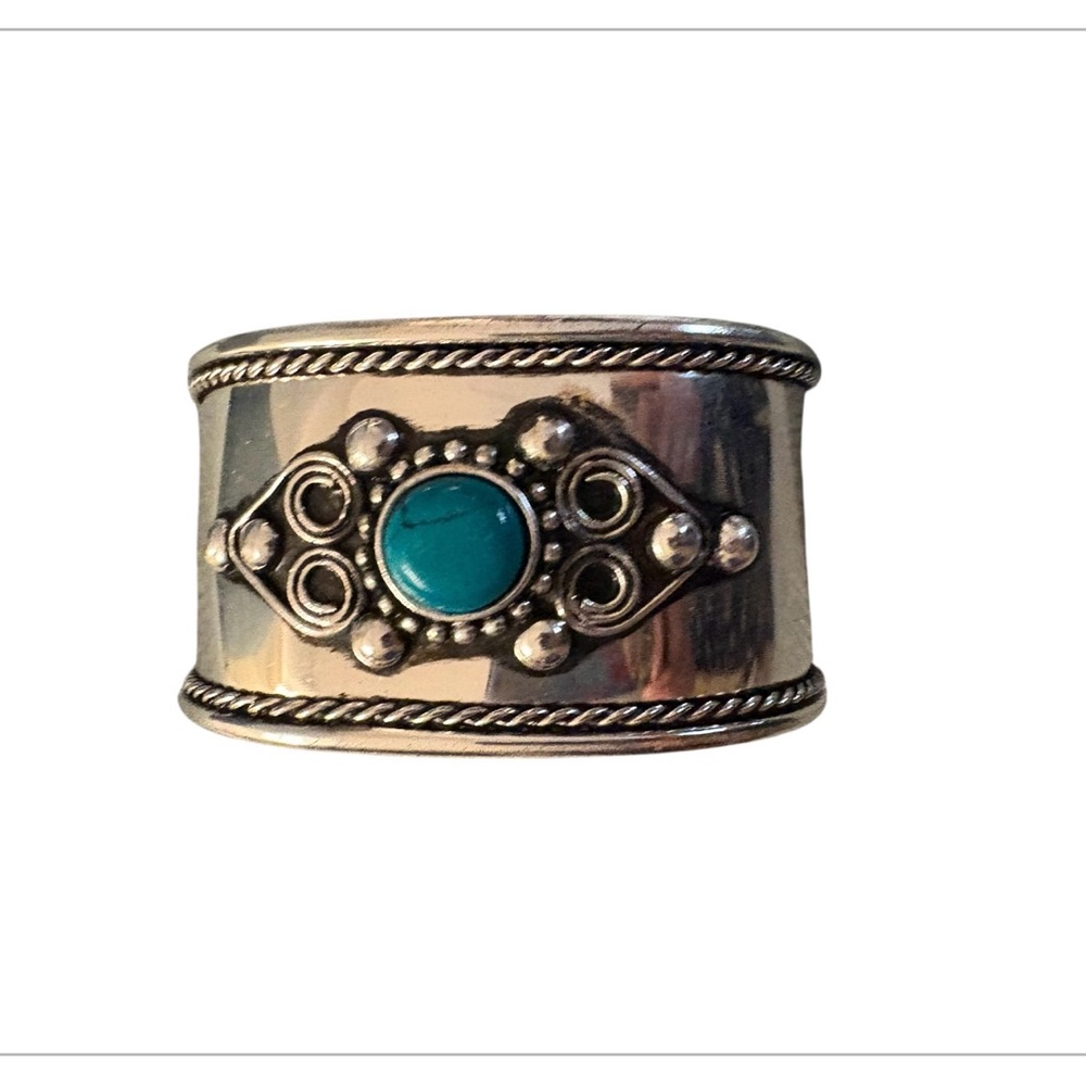 Charlie Paige Gorgeous Silver and Turquoise Cuff Bracelet​​ - Picture 4 of 6